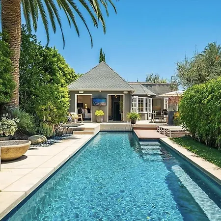 Villa In West Hollywood